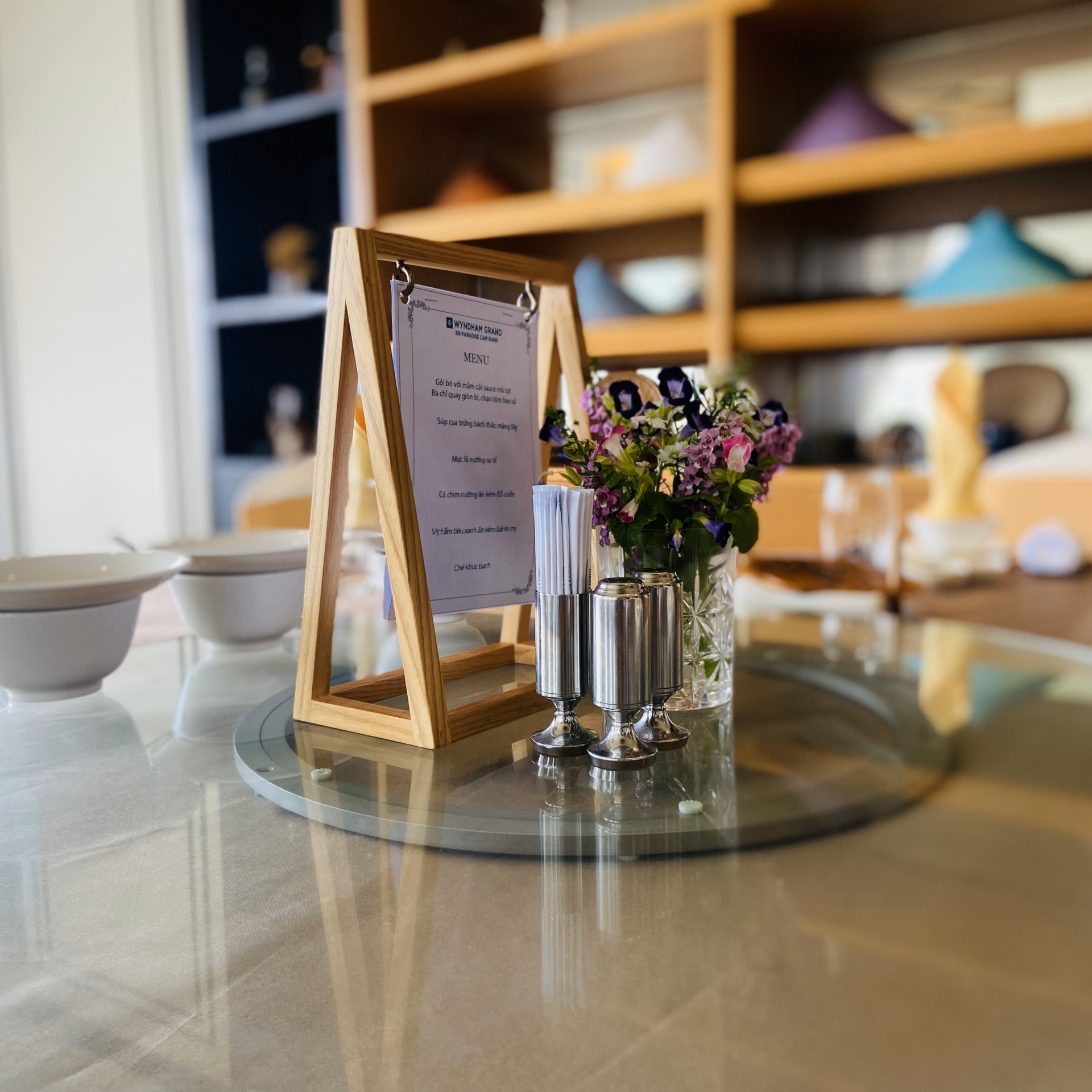 Khám Phá Tinh Hoa Ẩm Thực tại Carabeach Bungalow Retreat với 3 nhà hàng tuyệt hảo: Distinction, Xua và Mojave