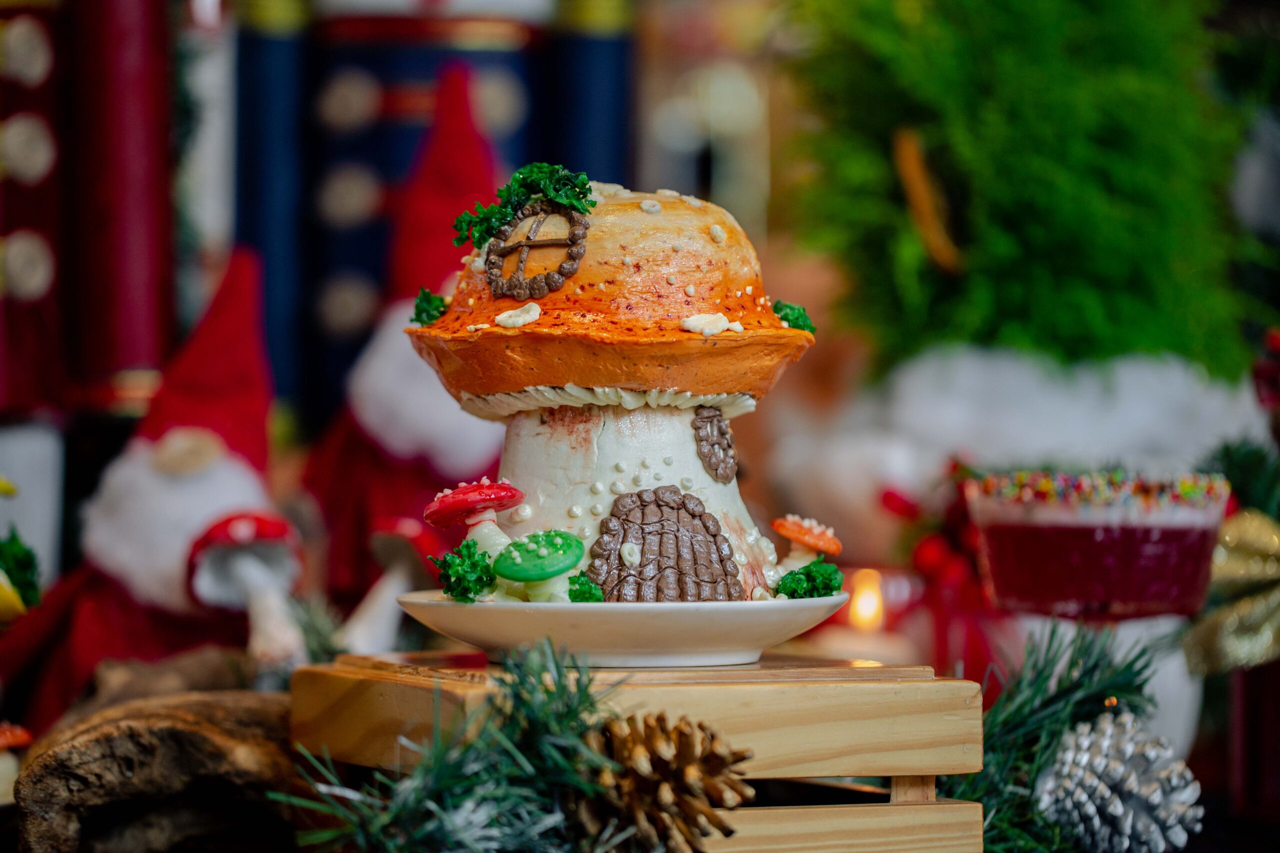 Carabeach Bungalow Retreat Festive Celebration in Cam Ranh, Christmas in Cam Ranh, Yule log cake, Giáng Sinh, Bánh khúc cây